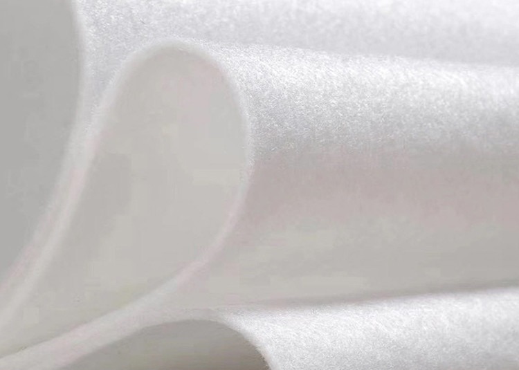 ps139680795-soft_fluffy_hot_air_non_woven_fabric_non_toxic_for_filter_material.jpg